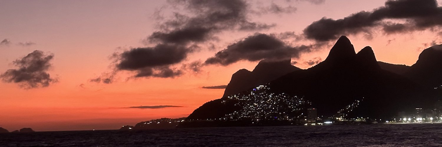 marimarques07's profile banner image