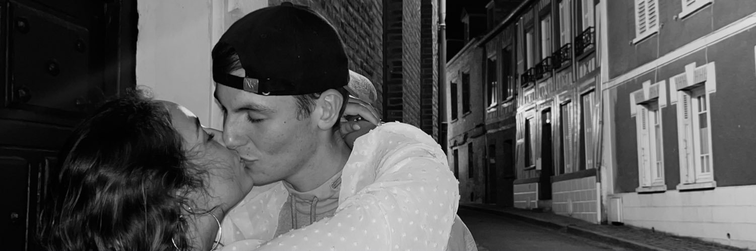 mestr___'s profile banner image