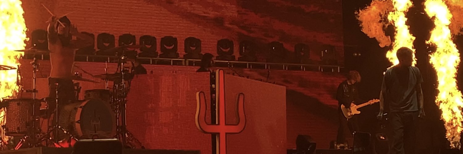 jurios09_'s profile banner image