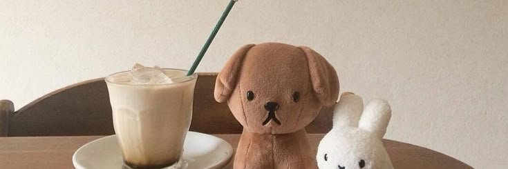 Avni🦋🍰🪞✨💗 banner