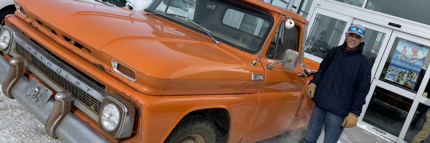vanriggy's profile banner image