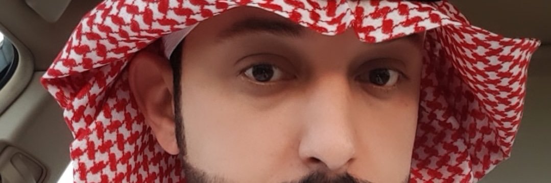 m__33000's profile banner image