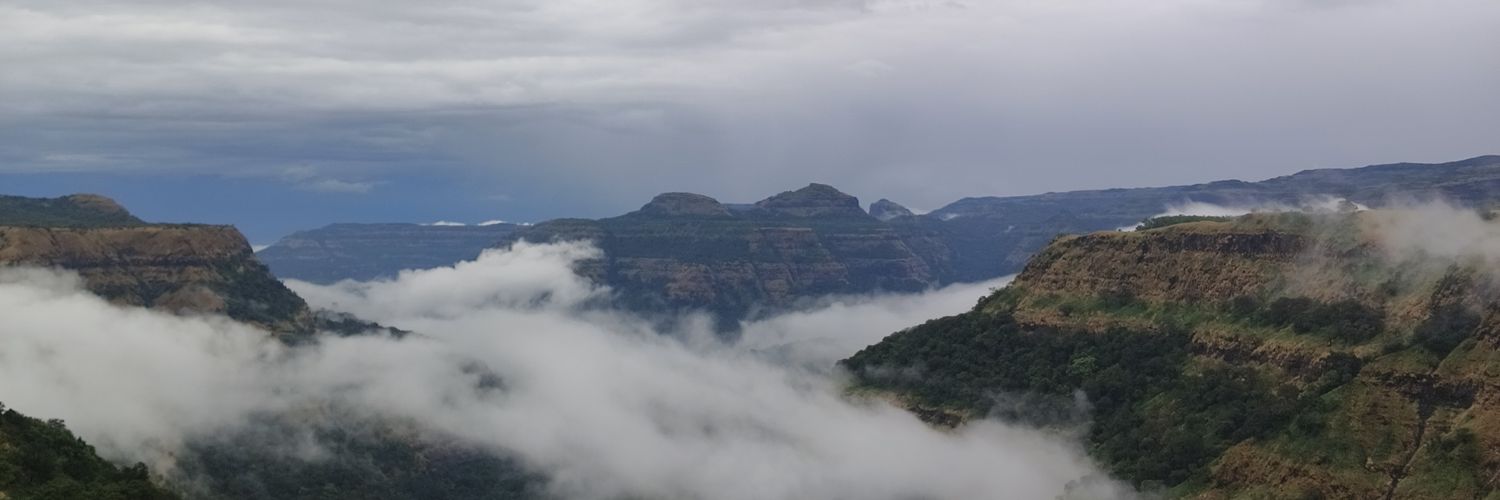 Easha Karmankar banner
