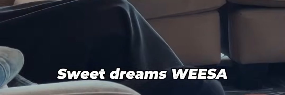 akissfttd's profile banner image