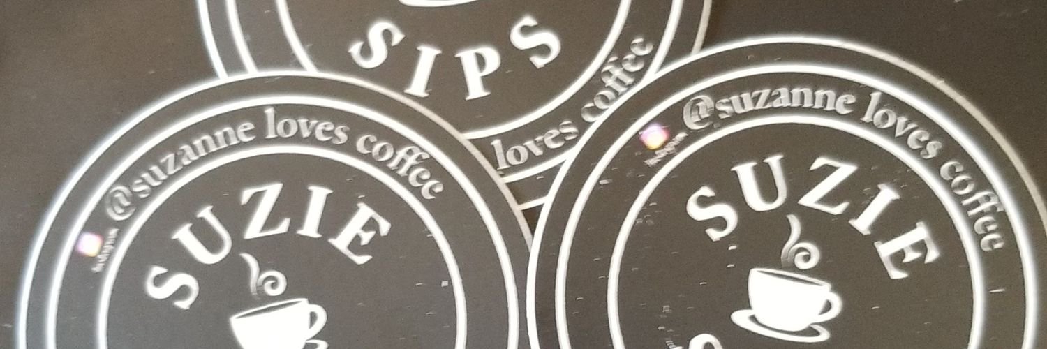 Suzie Sips Coffee 🇨🇦☕🌊 Profile Banner