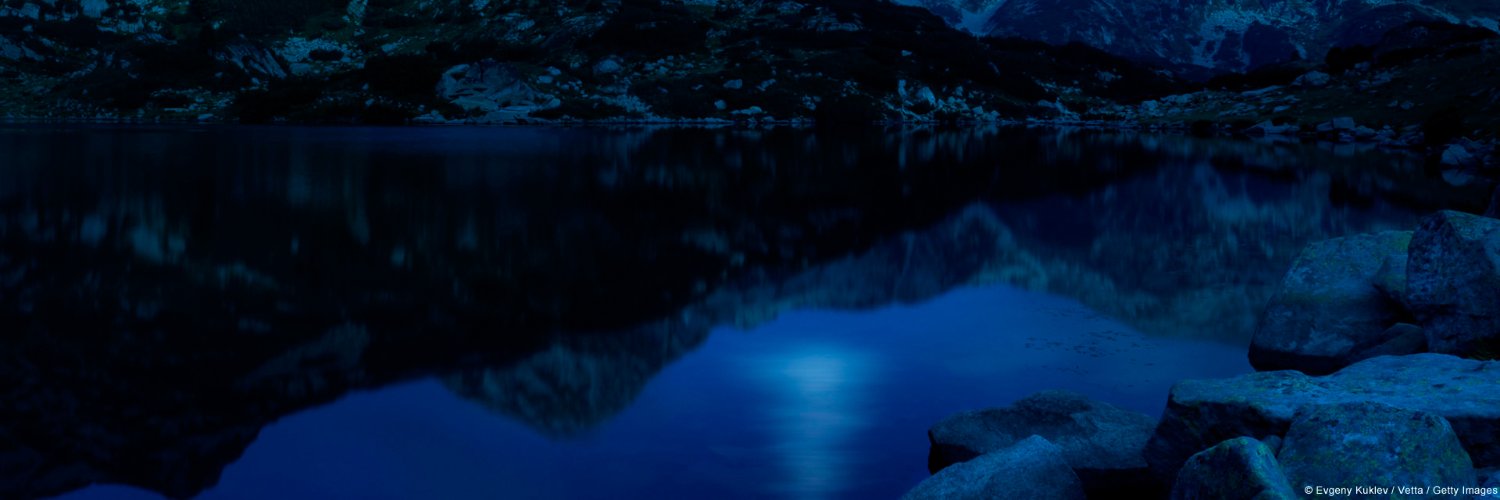 senpailux's profile banner image