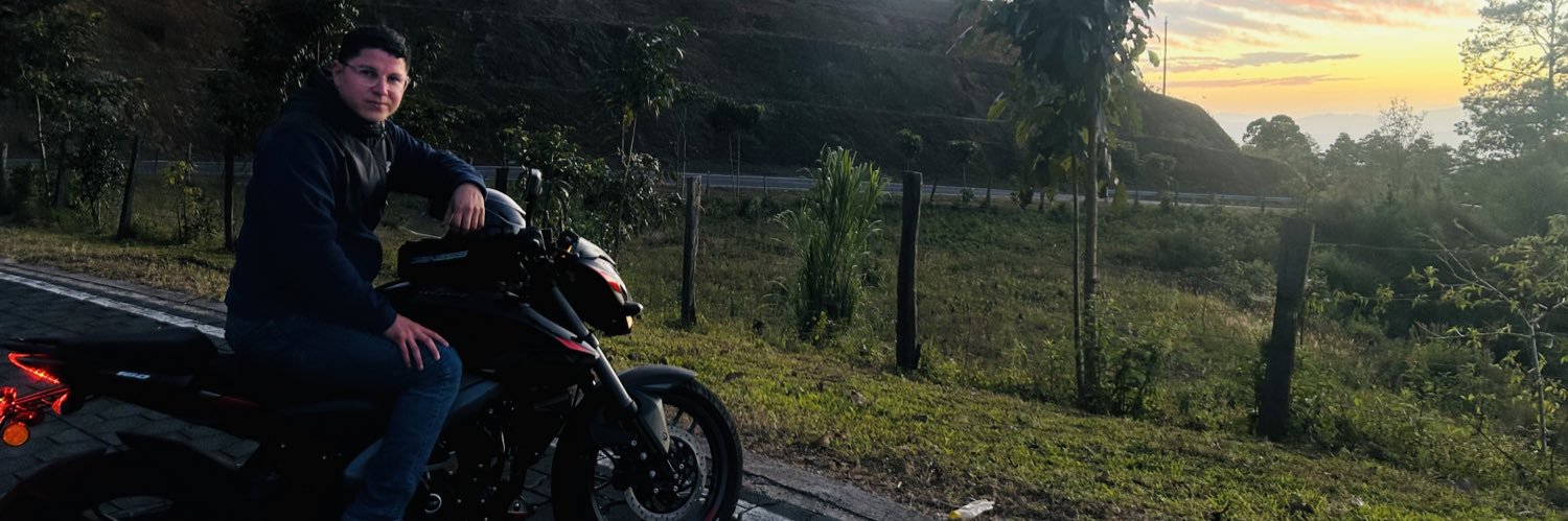 LarryEsmin's profile banner image