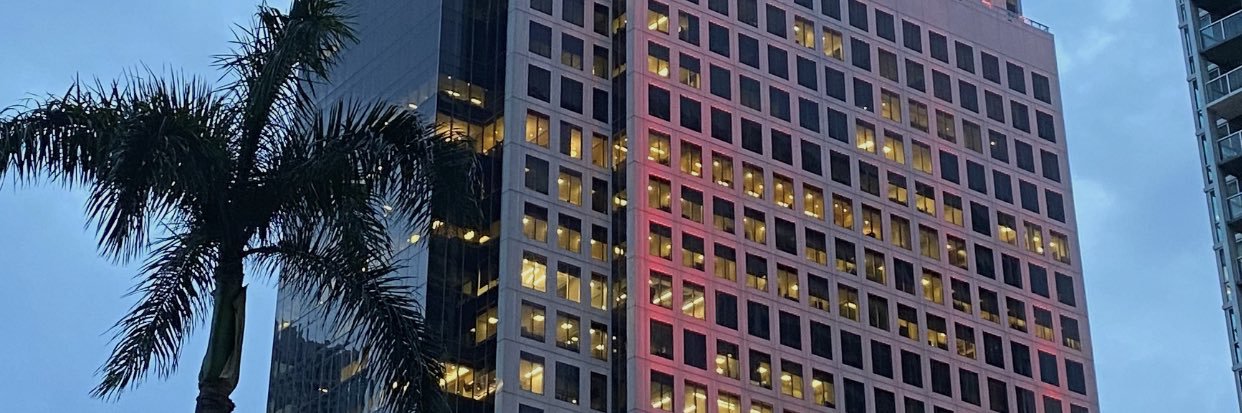 frannbartucci's profile banner image