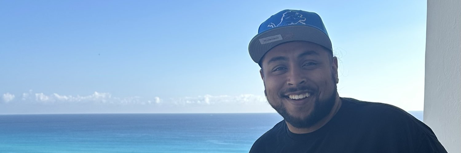 DeeRob | MI 🏀 | 📰🎥📸 banner