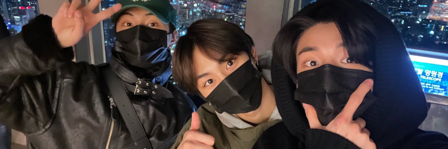 j‎ banner