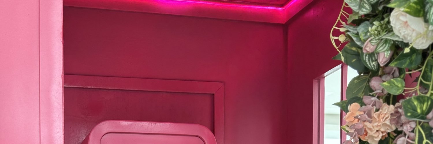 Heyclaa's profile banner image