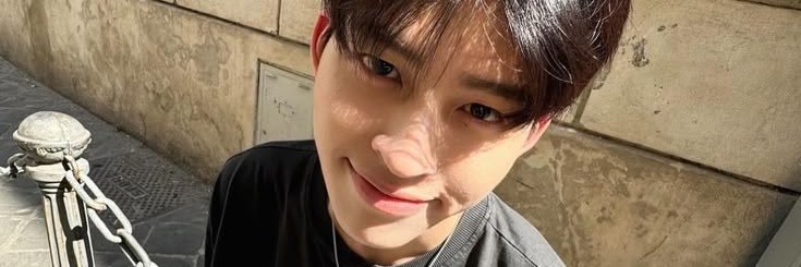 yaya 🍅 banner