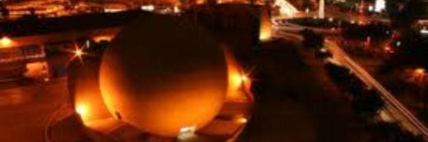 GLADYSCGLEZ's profile banner image