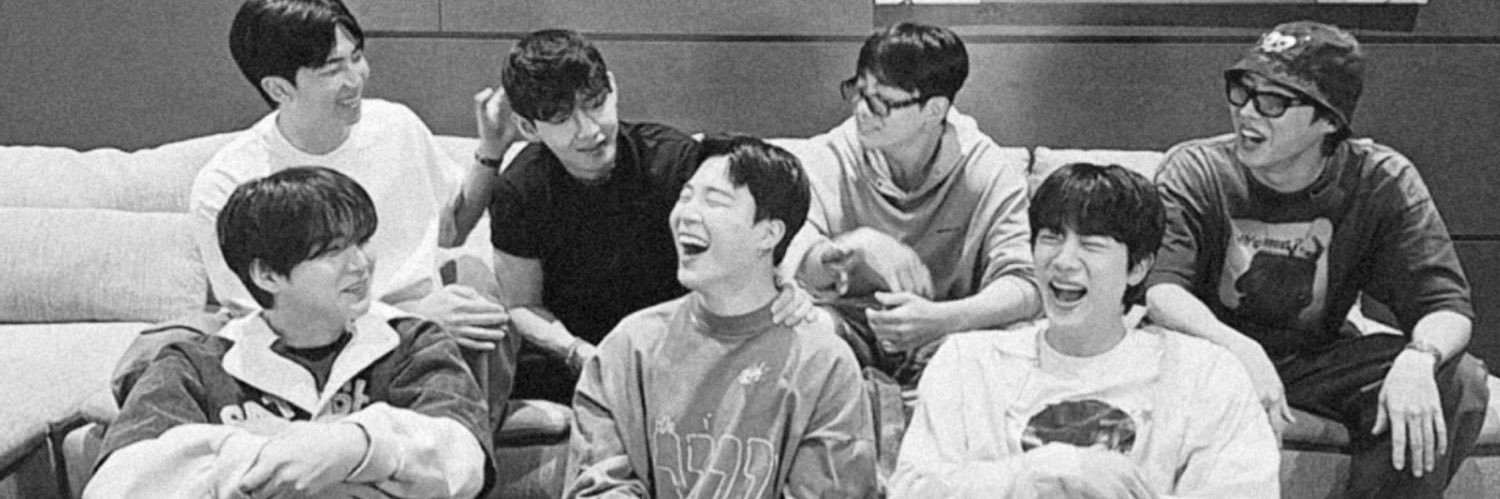 vstummy's profile banner image