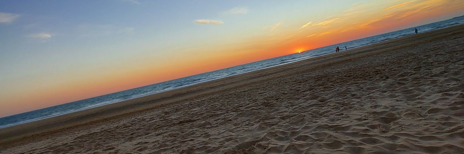 Loleteisback's profile banner image