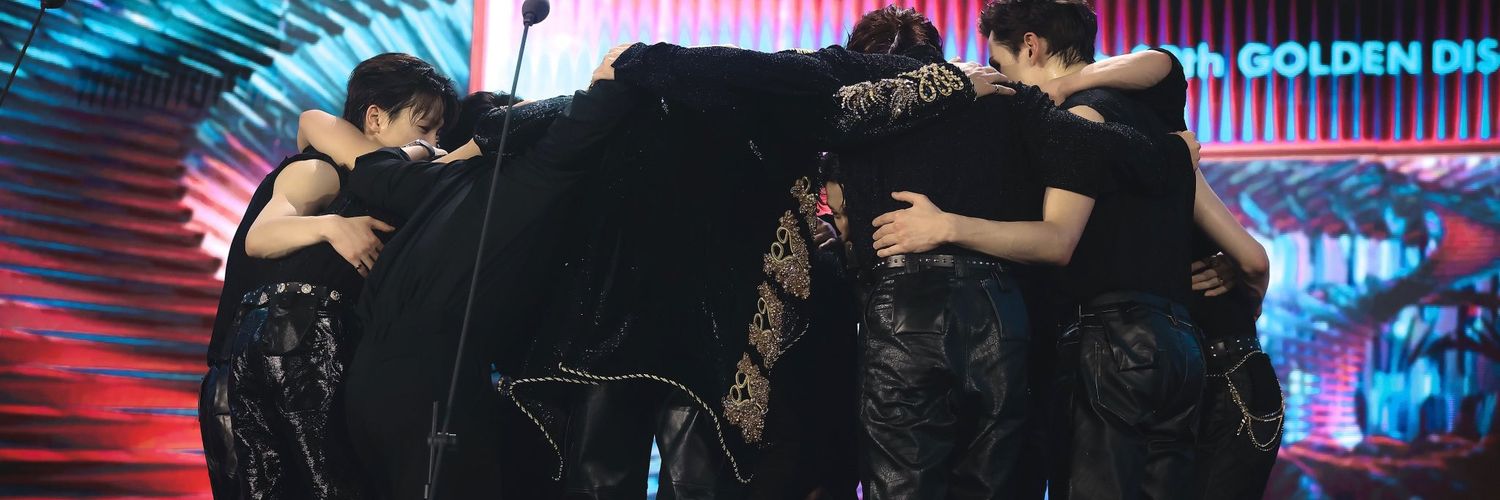 adellhere 🥂💓|bismillah world tour seventeen 🤲 banner