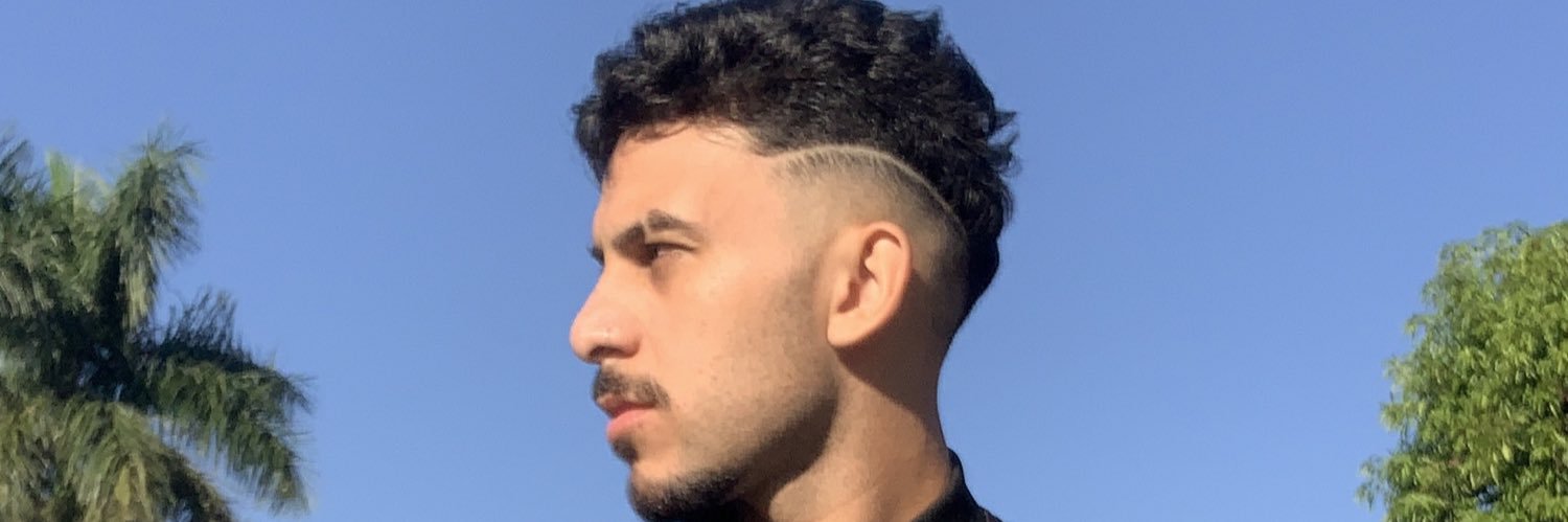 eulluix's profile banner image