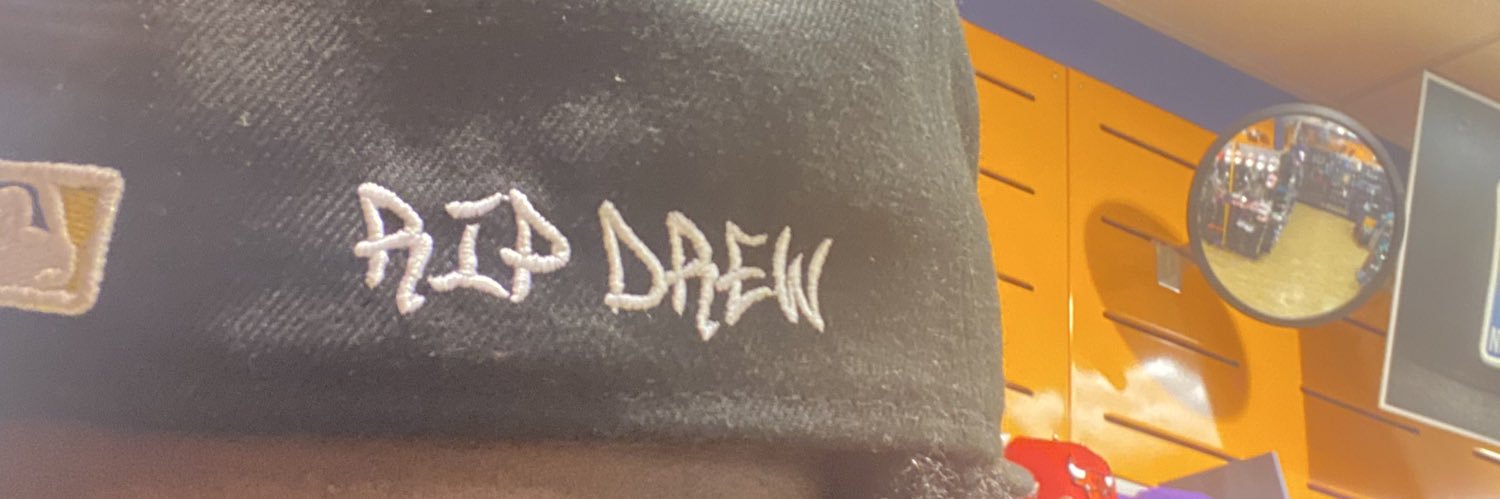 LCleare1's profile banner image