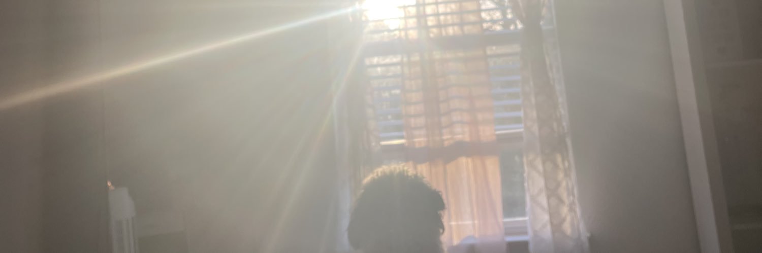 gabbyLopm's profile banner image