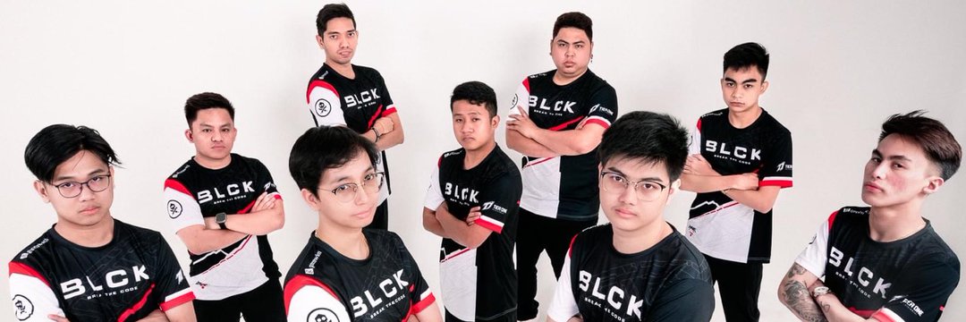 Rhinzy17's profile banner image