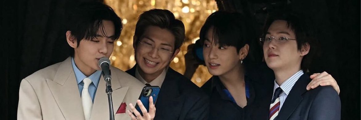 มั้มหมีJK banner