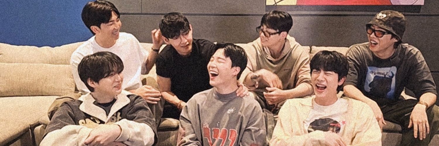 VineRose⁷ 💜 banner