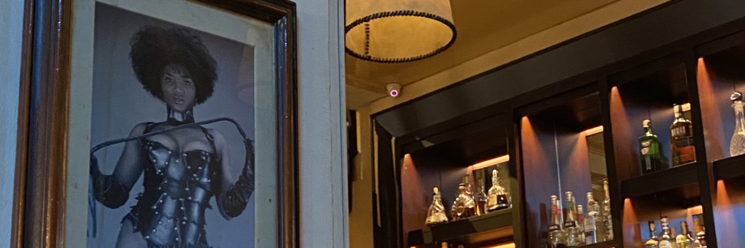 ceci n’est pas bebel banner