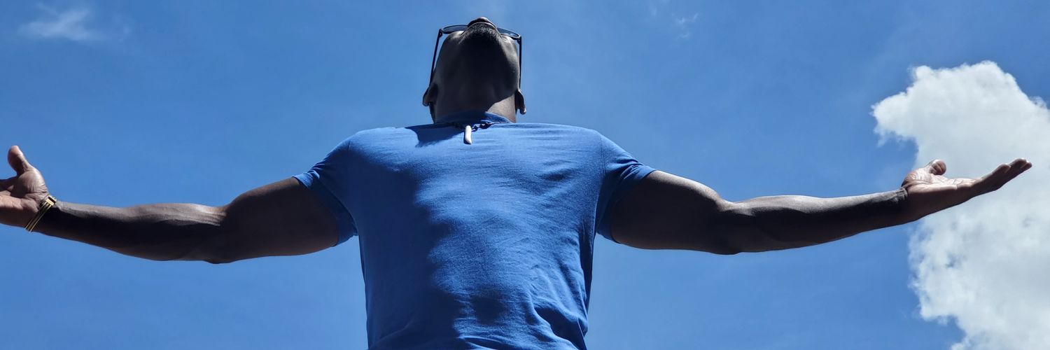 young_oc's profile banner image
