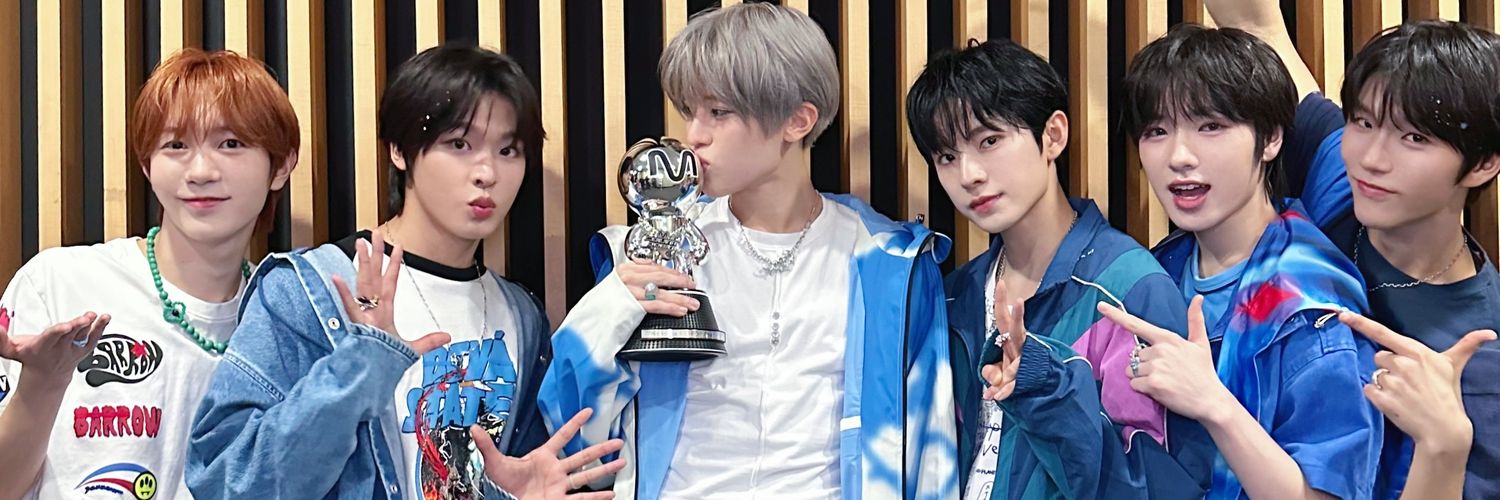 _MoonSion's profile banner image