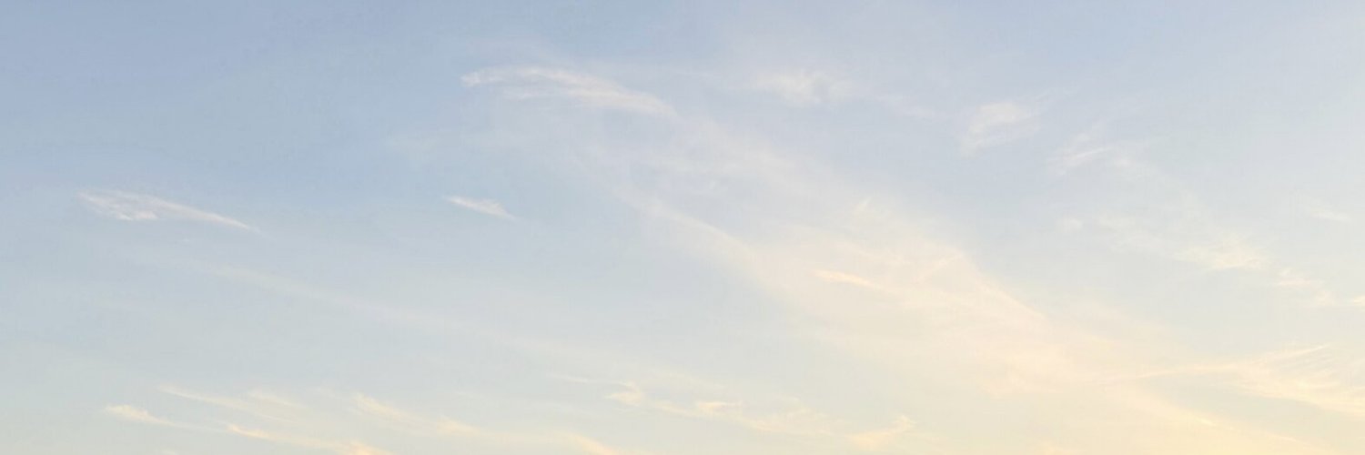 yenytweets's profile banner image