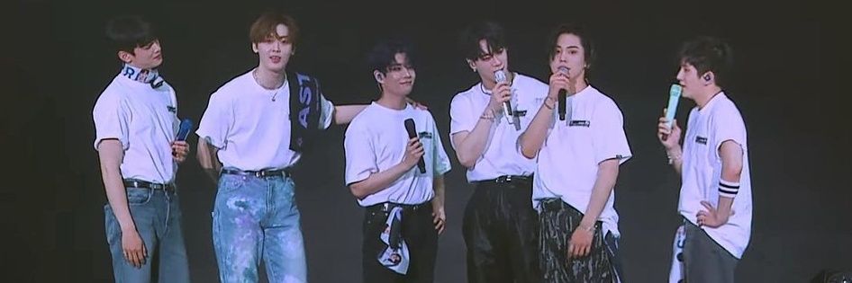 🌙 banner