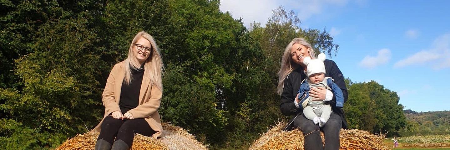 katesanderson_'s profile banner image