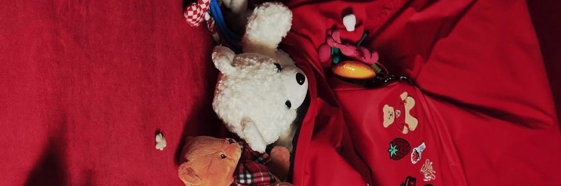 atznihs's profile banner image