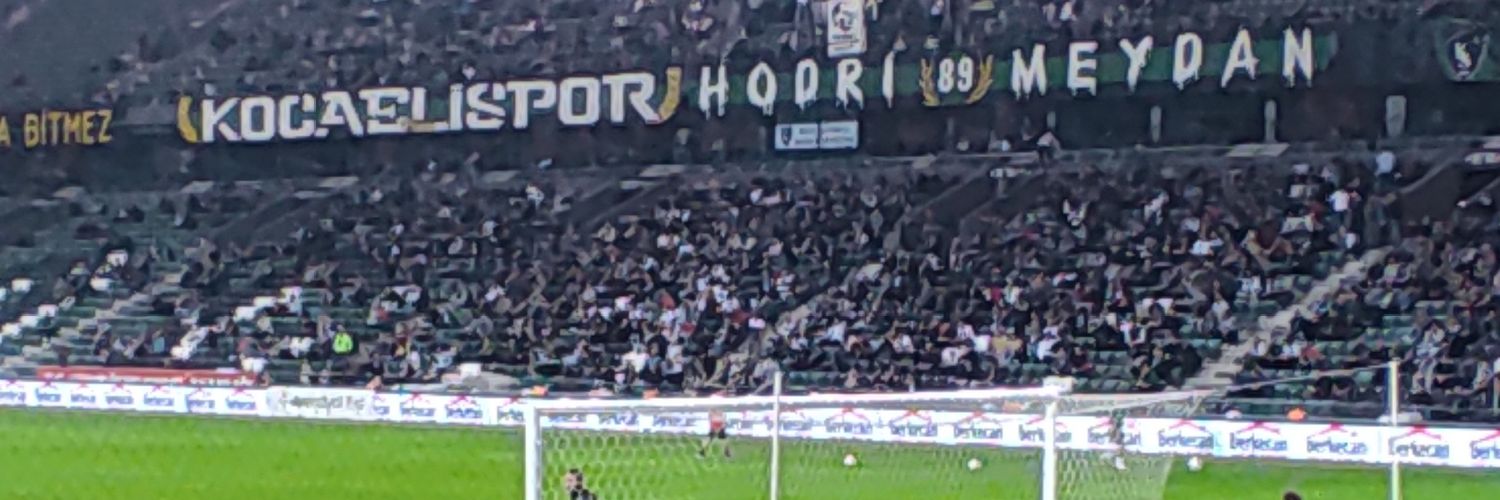 Ümit Uymak banner