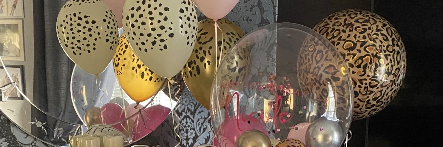 Debbie’sFarRight! (sarcasm) 🙌🏼👏🏼👌🏼🤟🏼💪🏼👑 banner