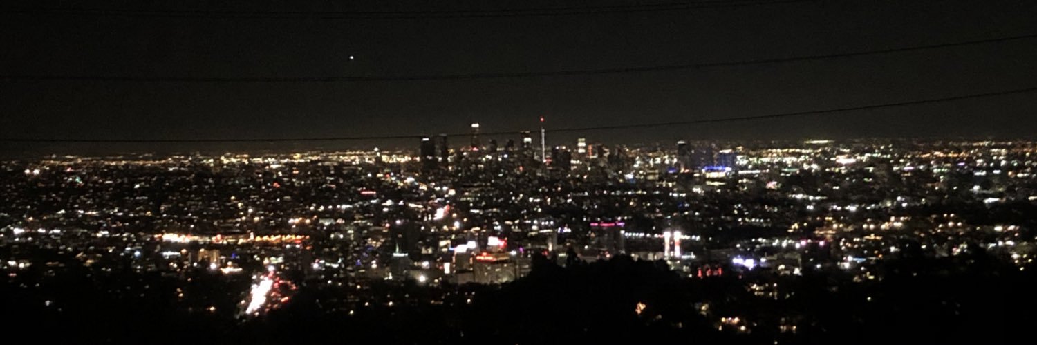 madiiwinn's profile banner image