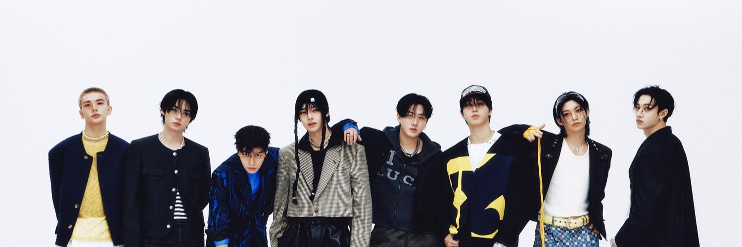 daengmopups's profile banner image