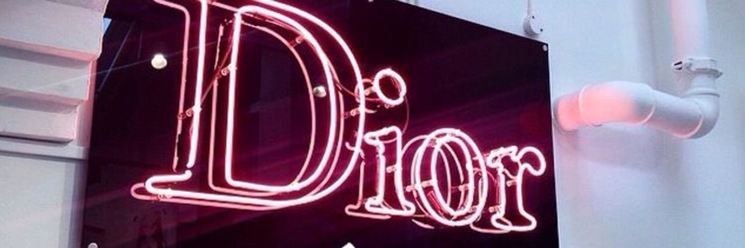 JuliaaMerlo's profile banner image