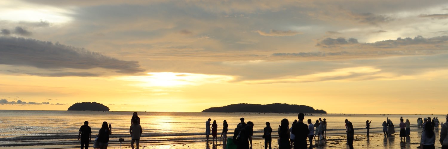 crmhch's profile banner image