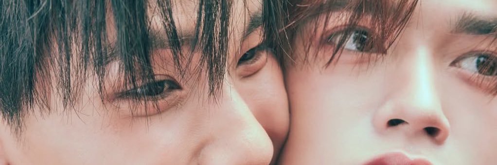 𝒞her banner