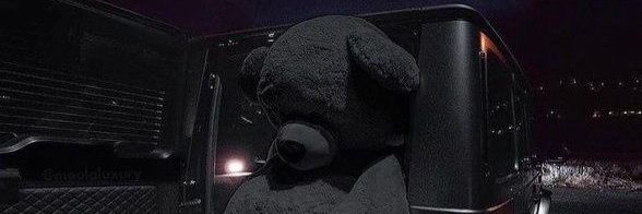 Eminence_grise banner