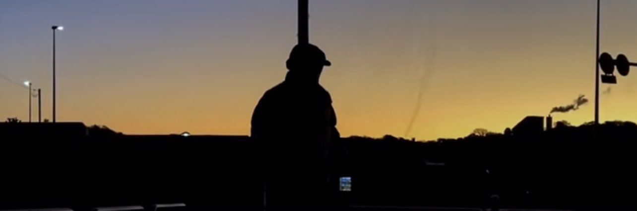 voltdeen_C's profile banner image