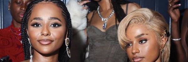 sheisa10_ Profile Banner