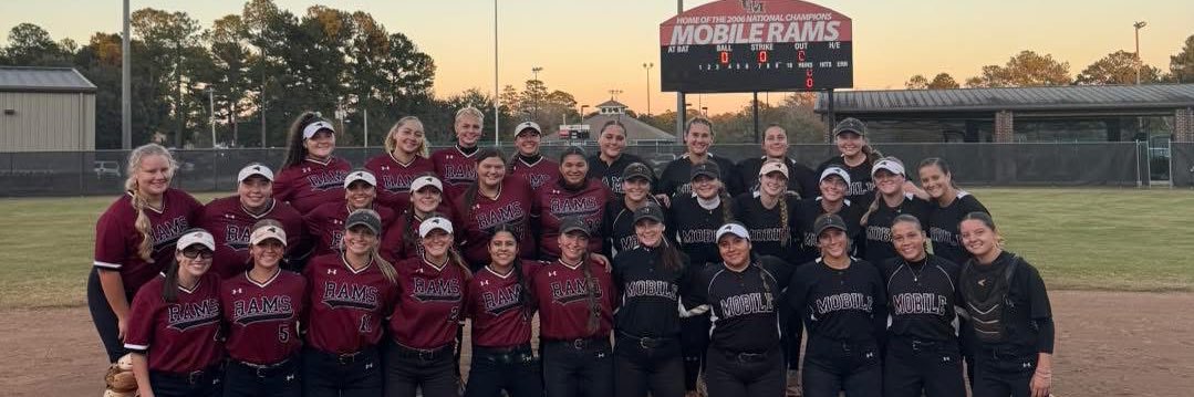 Kaitlynn Robertson 2025 LHP/1ST banner