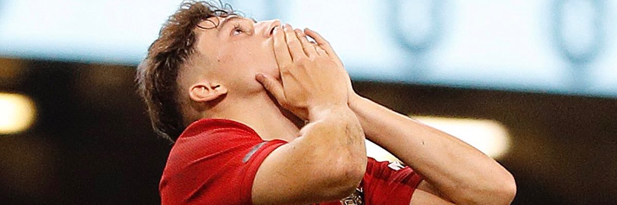 Deano🧢🔴 banner