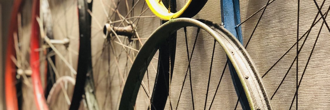 vulpino's profile banner image