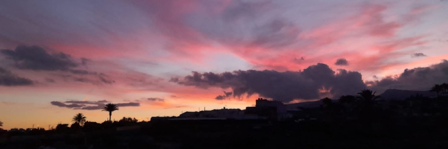 martarmreez_'s profile banner image