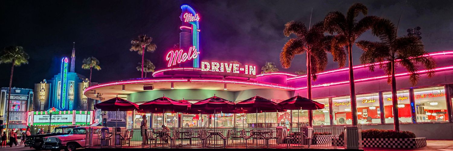 Fluffyeman10 🏳️‍🌈 banner