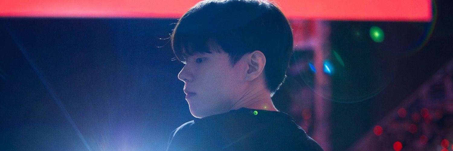 뎨야 banner