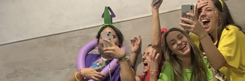 lauraGS_98's profile banner image